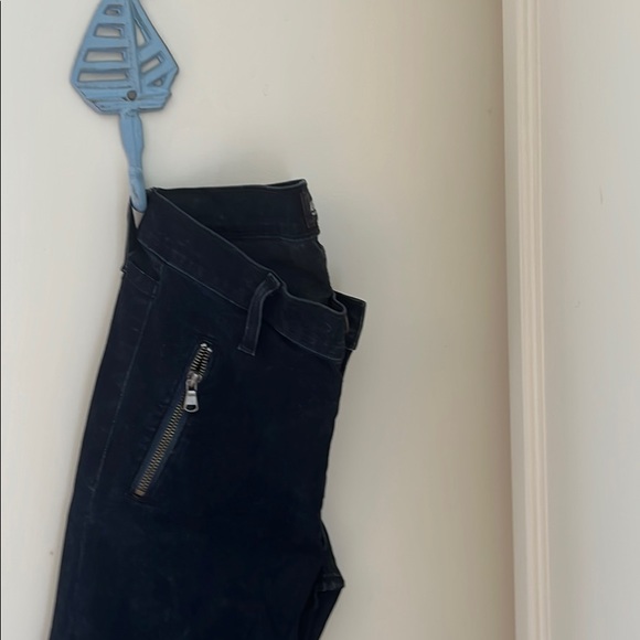 Unique Hudson Jeans - Picture 7 of 8